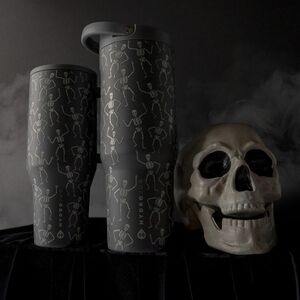 HydroJug Dead Serious 40OZ GLOW IN THE DARK LIMITED EDITION 👻👽